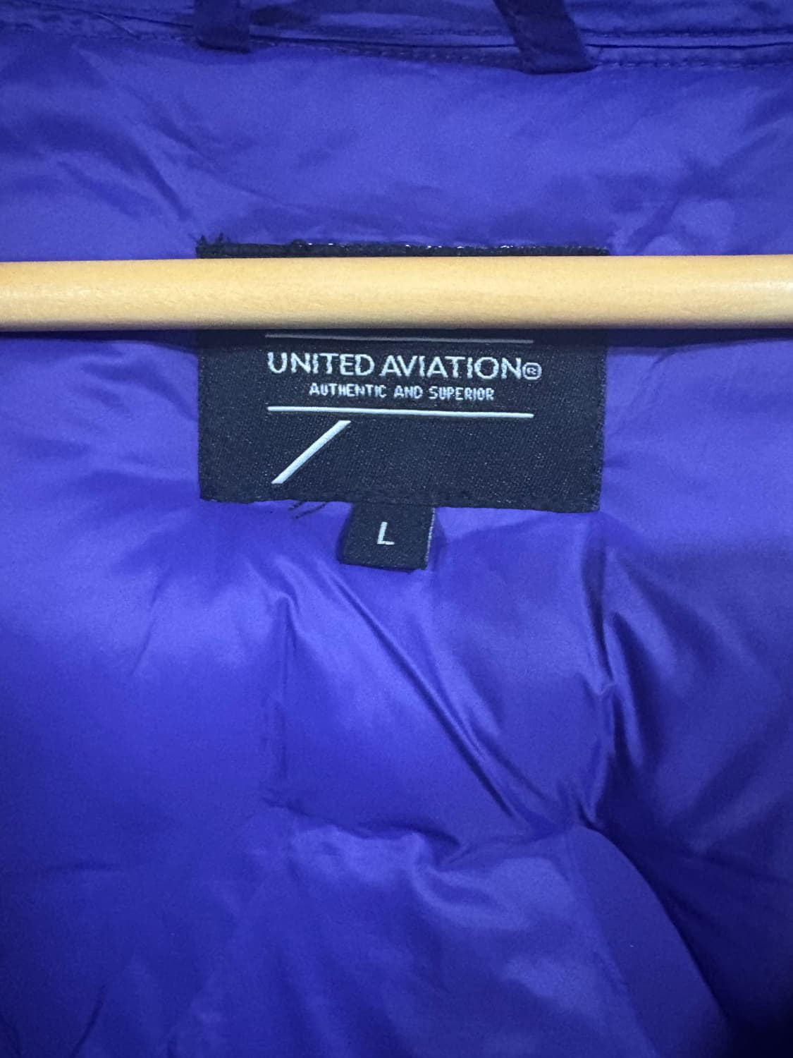 [L] UNITED AVIATION 몽벨맛 패딩 블랙 상품이미지3