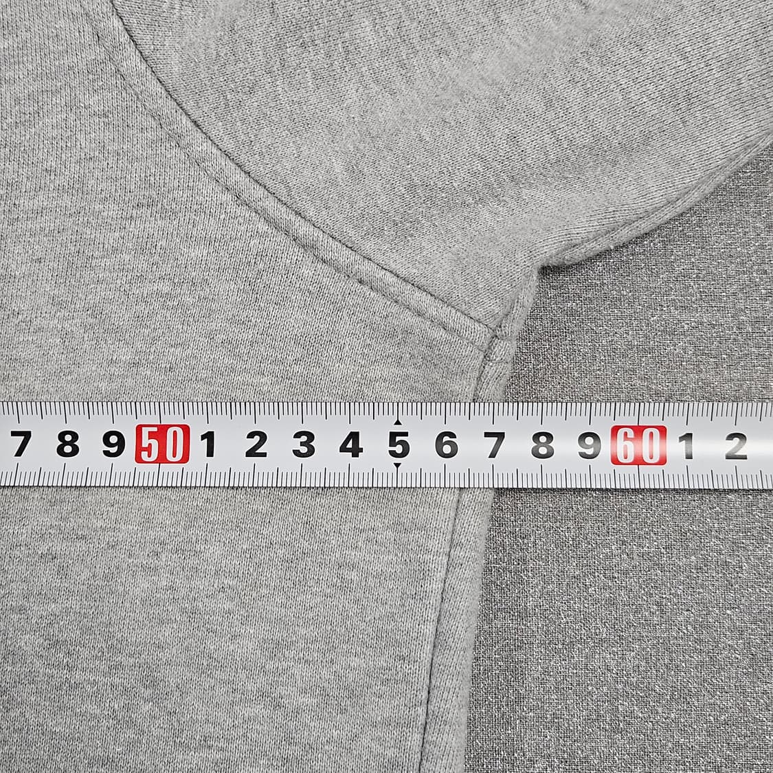 100 디스커버리 반기모 맨투맨 그레이 상품이미지5