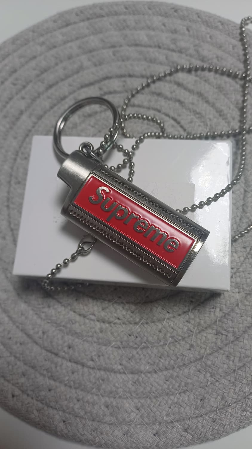 슈프림 메탈 라이터 홀스터 상품이미지2