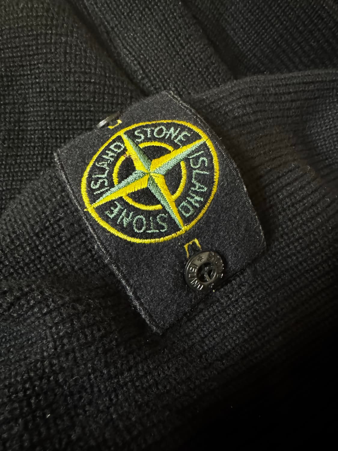 백화점판 스톤아일랜드 니트 집업 가디건 상품이미지4