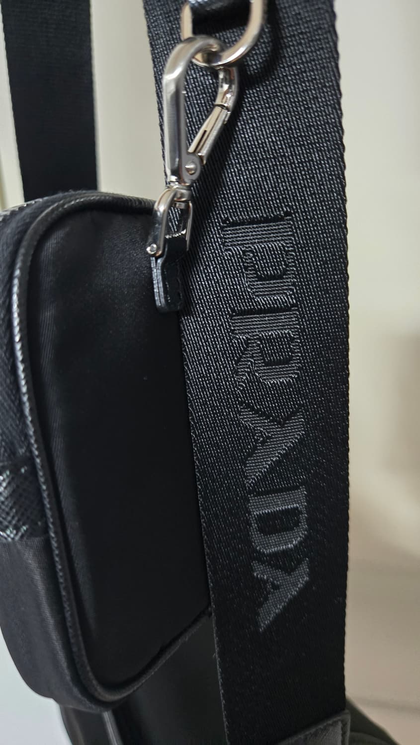 프라다 리나일론 및 사피아노 숄더백 레플리카 상품이미지4