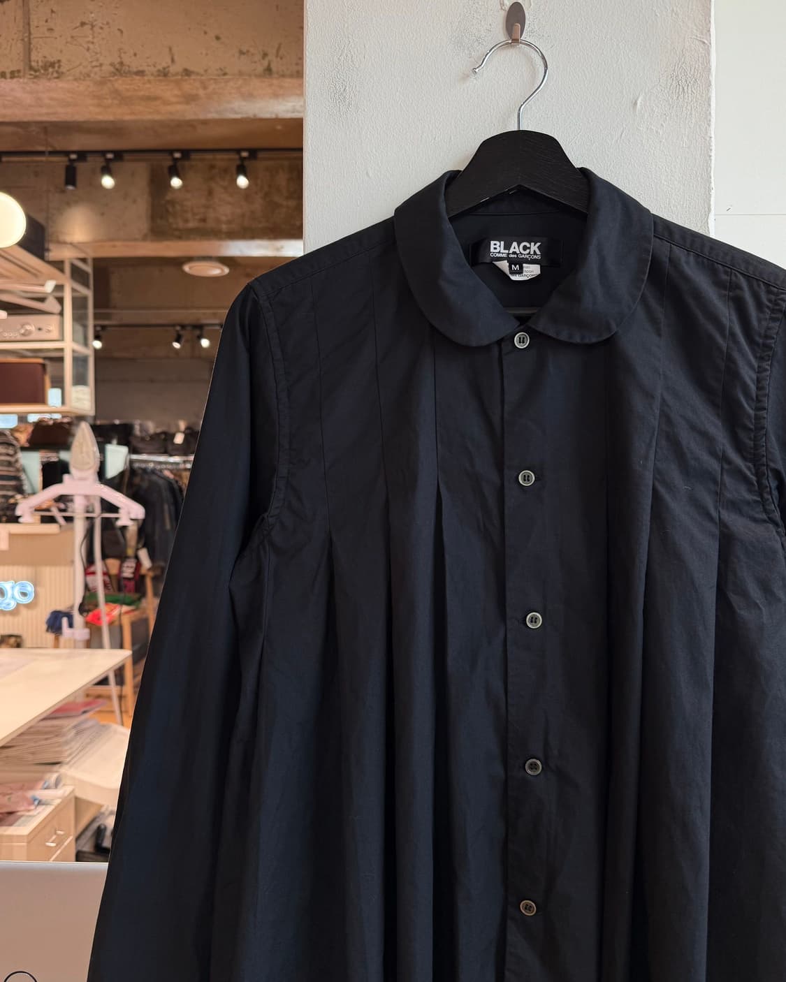 꼼데가르송 블랙 AD2017 핀턱 라운드 셔츠  상품이미지4