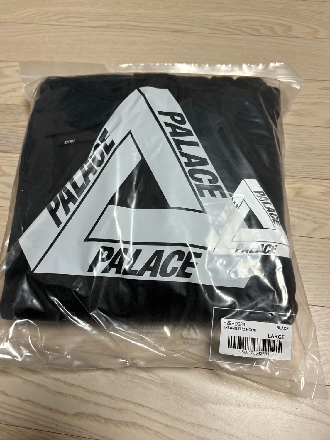 [새상품] 팔라스 25fw 트라이 엔젤릭 후드 스카이라인 블랙 상품이미지3