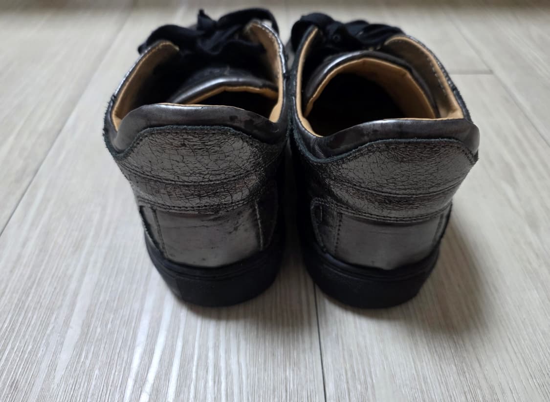 MM6 메종마지엘라 건메탈 실버 로우탑 스니커즈 37
 상품이미지5