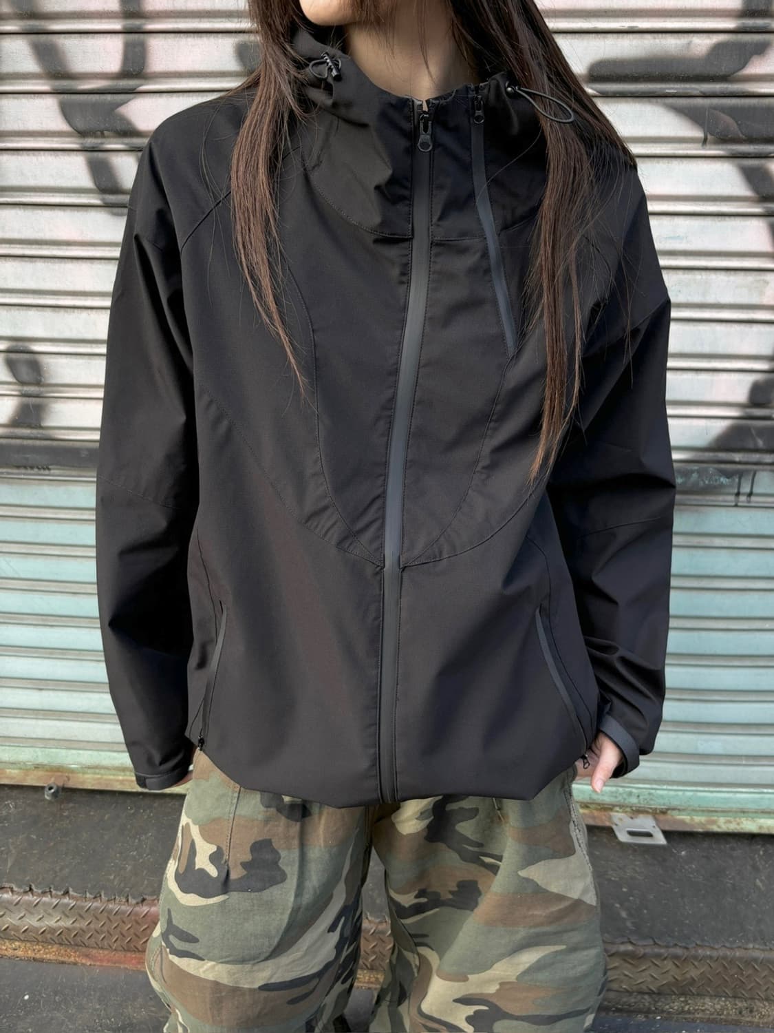 [unisex] 스톰가드 고어텍스 윈드브레이커-black 상품이미지4