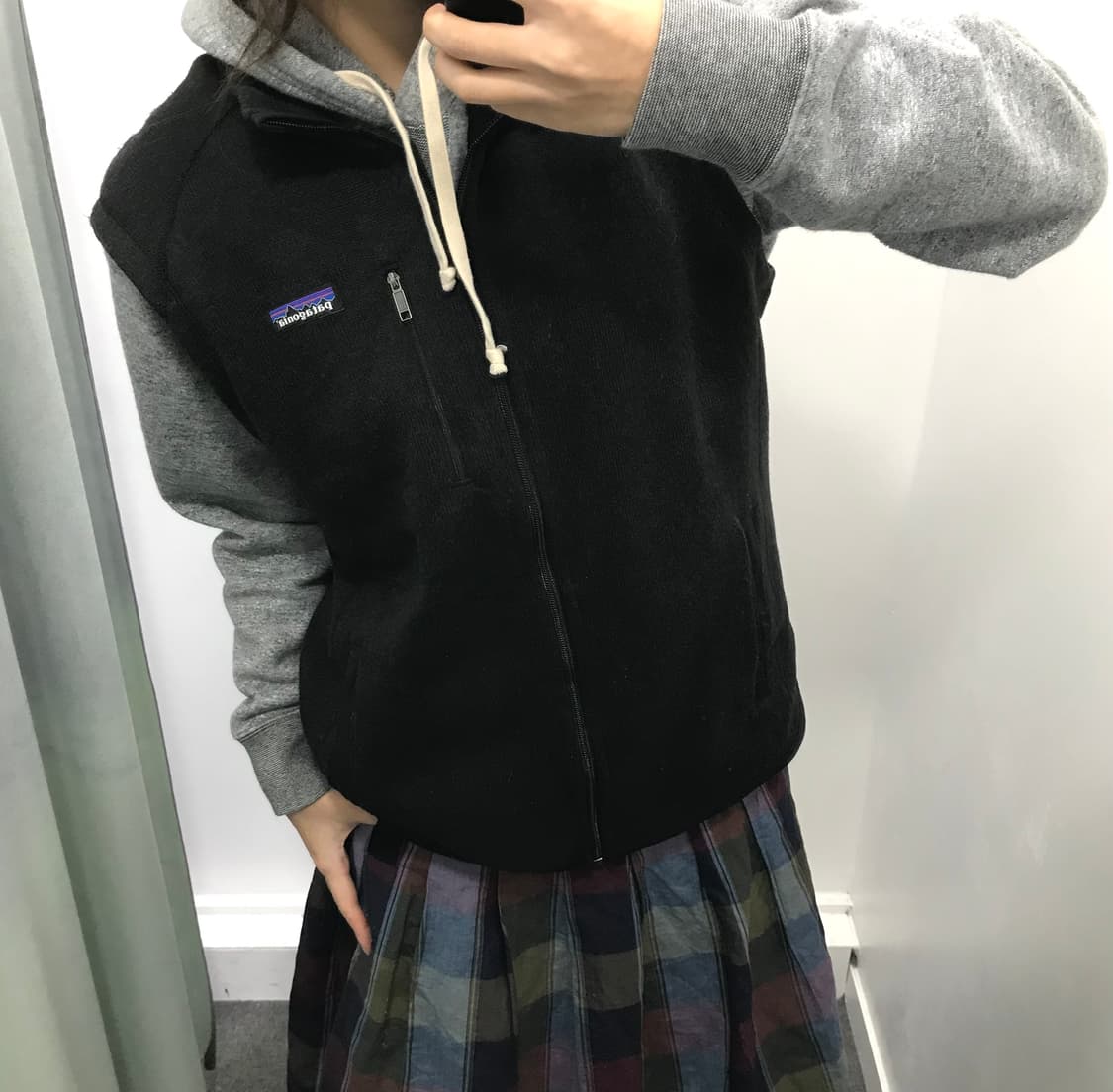 파타고니아 차콜 베터 스웨터 베스트 상품이미지1