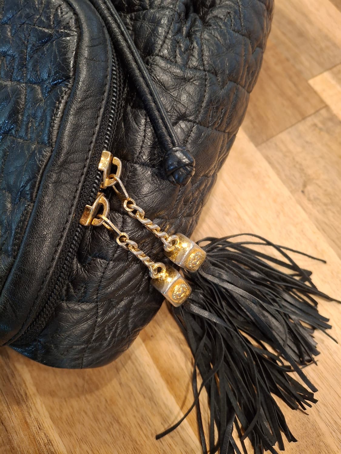 (마지막특가) 메트로시티 백팩 태슬장식 블랙 상품이미지3