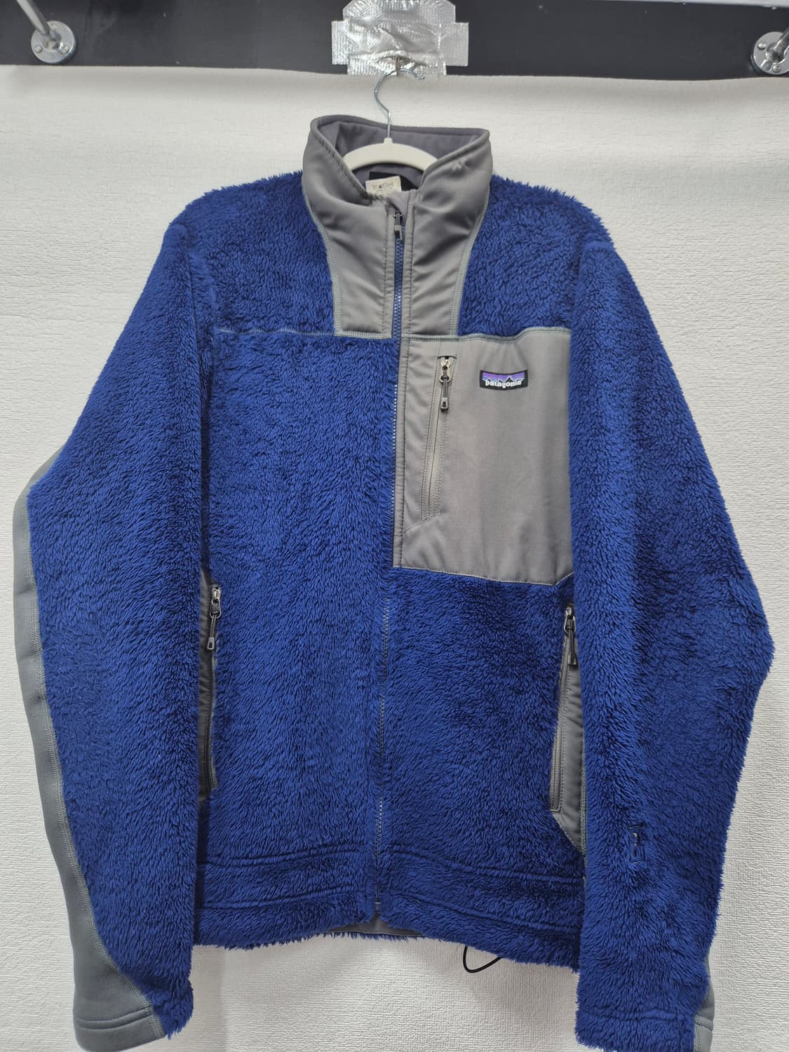 파타고니아 R3 하이 로프트 풀 집업 플리스 / M(정품) 상품이미지1