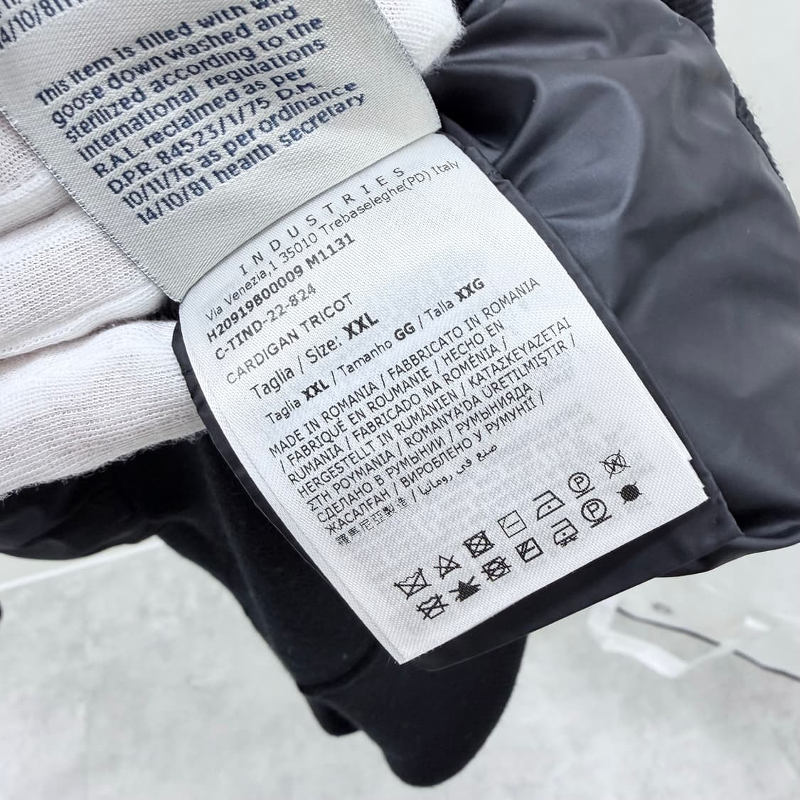 [S+급/2XL] 몽클레어 슬리브 후드 니트패딩 블랙 상품이미지6