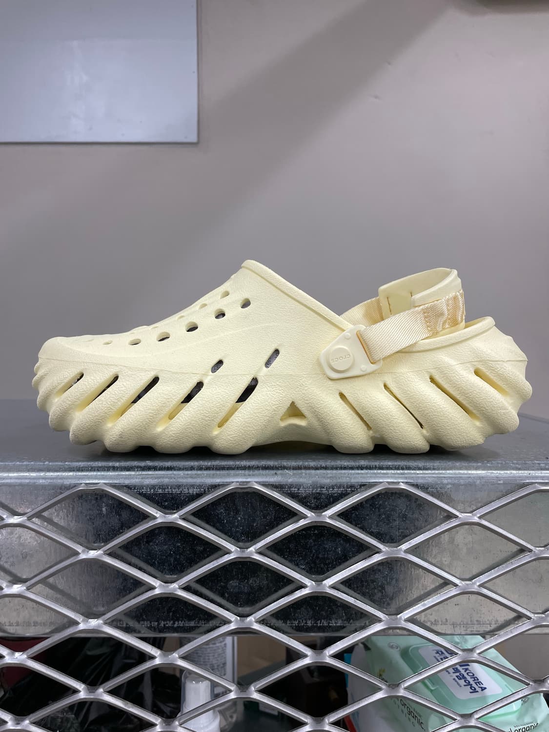 크록스 에코 클로그 버터크림 M9 (gr-4340) 상품이미지1