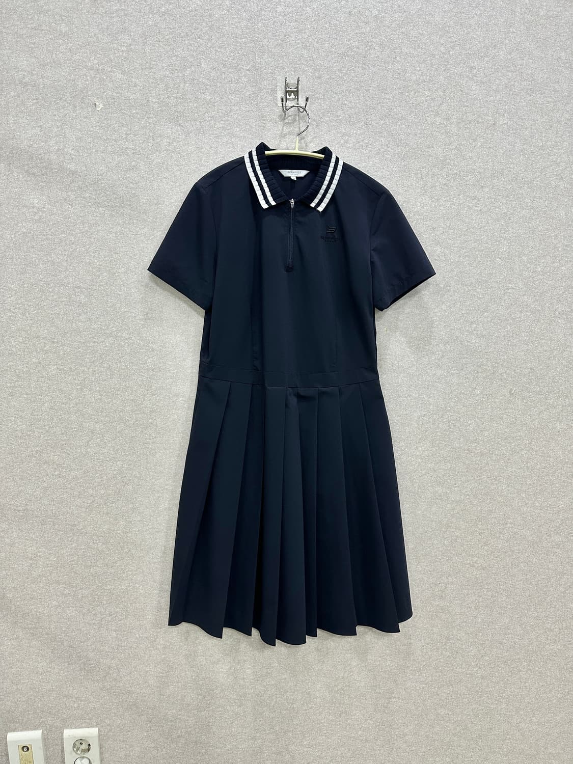 빈폴 스포츠 플리츠 반팔원피스 상품이미지2