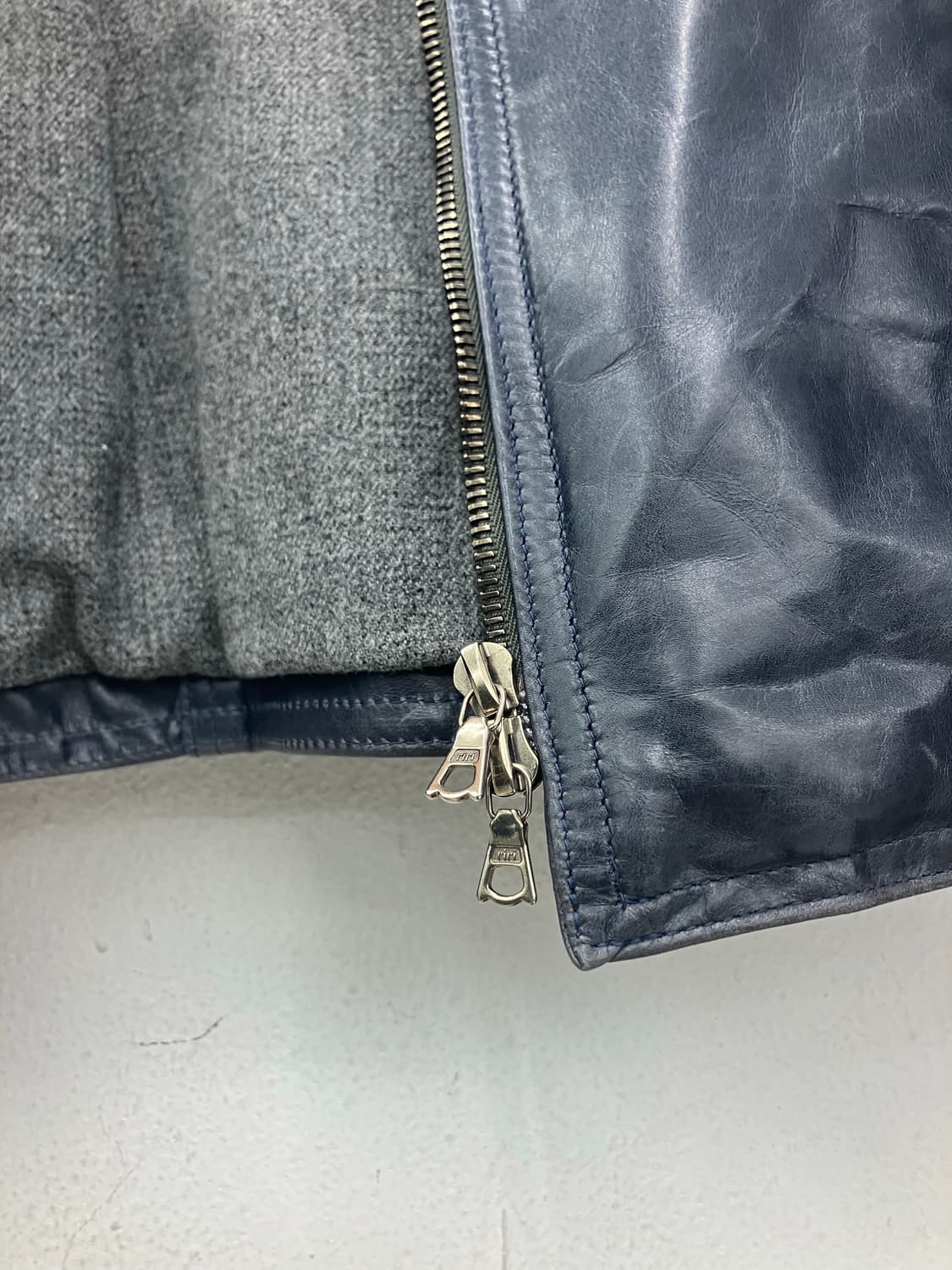 블루 레더 자켓 상품이미지3