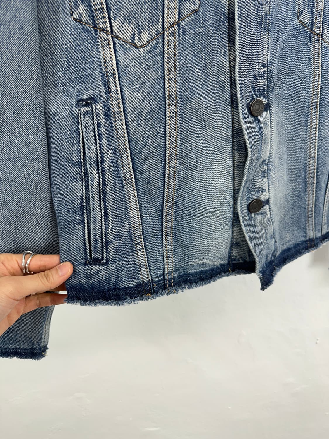 Levi’s Premium Big E Type III Cut-Off De 상품이미지6