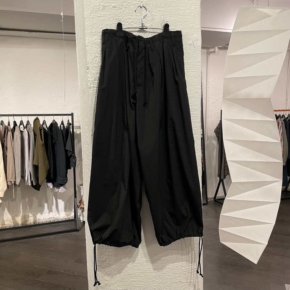 요지야마모토 오버사이즈 벌룬팬츠 상품이미지1