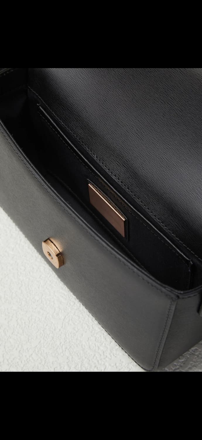 쿠론 일리안 숄더백 상품이미지5