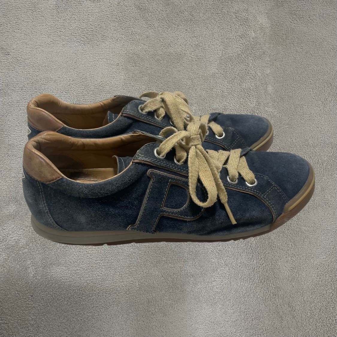 265) 프라다 아카이브 스웨이드 레더 스니커즈 신발  상품이미지4