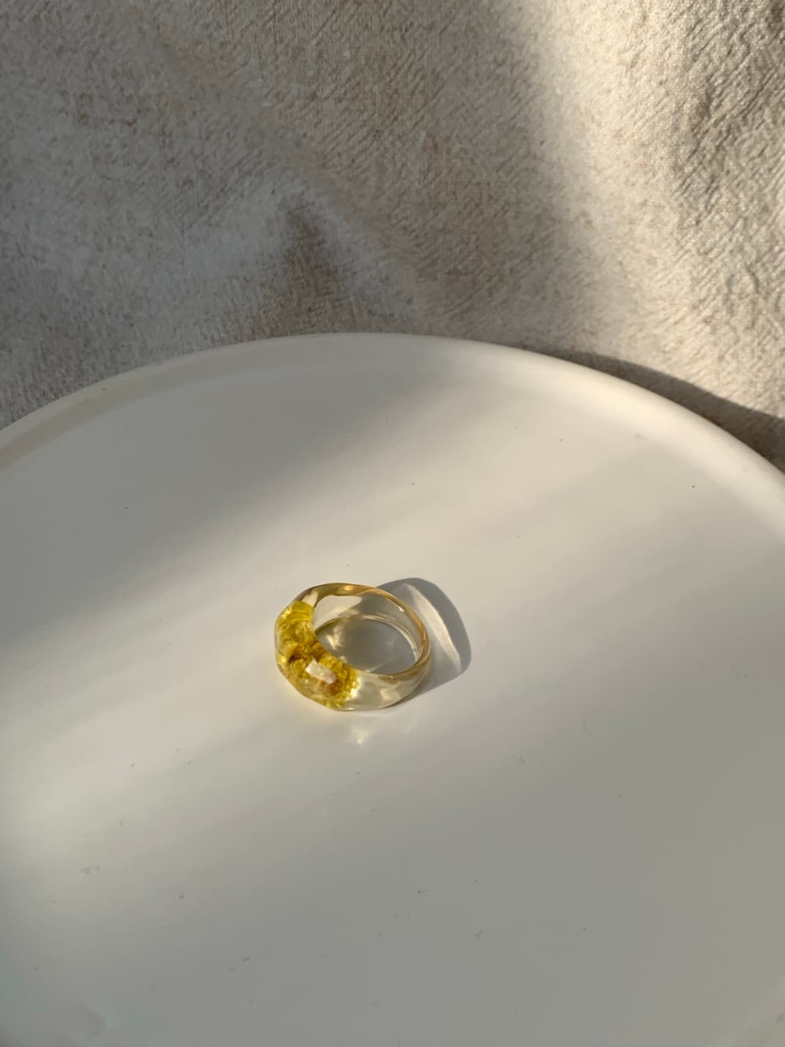 Translucent ring 상품이미지1