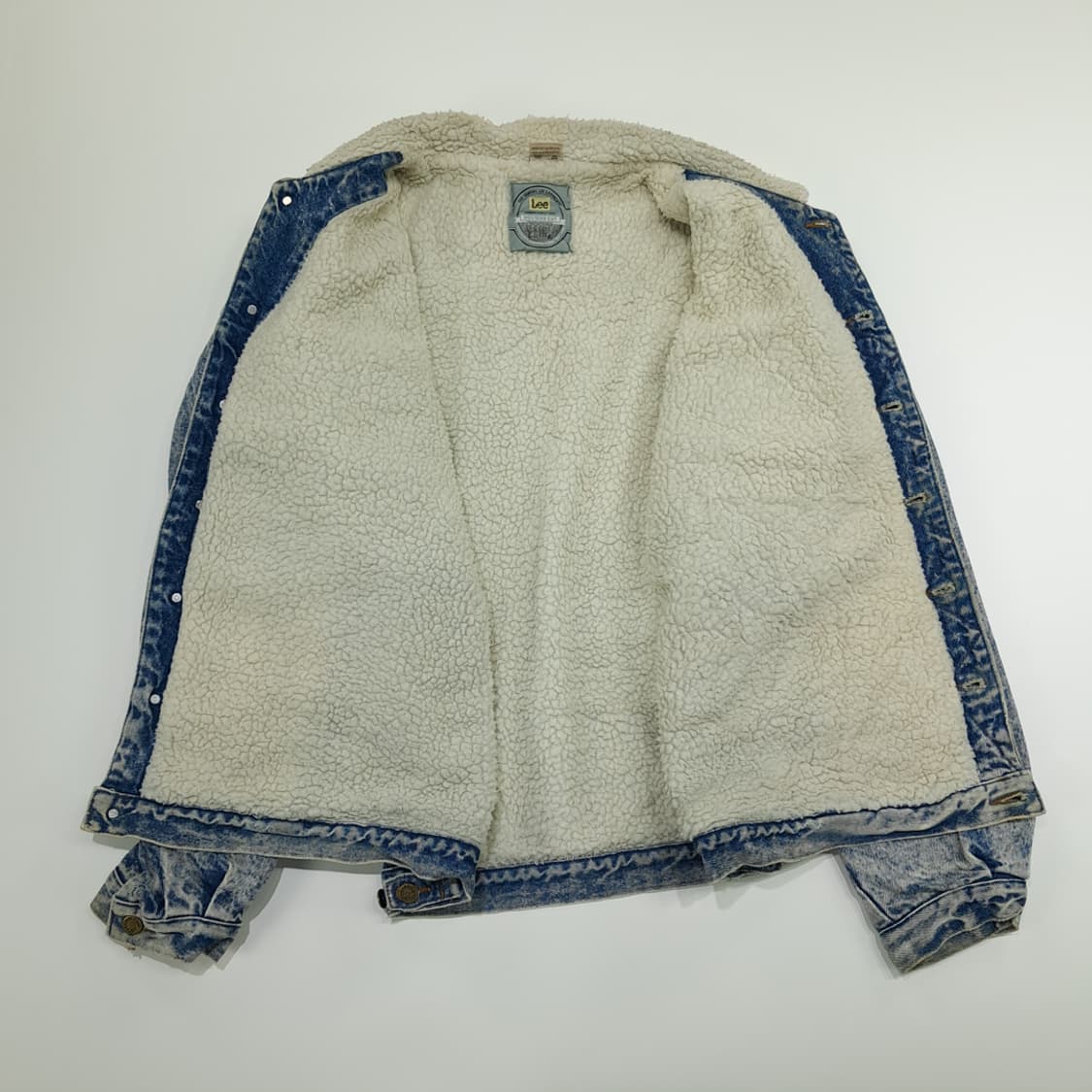 CN963 XL Lee 라이더스 빈티지 애시드워시 셰르파 데님 트러커자켓 상품이미지5