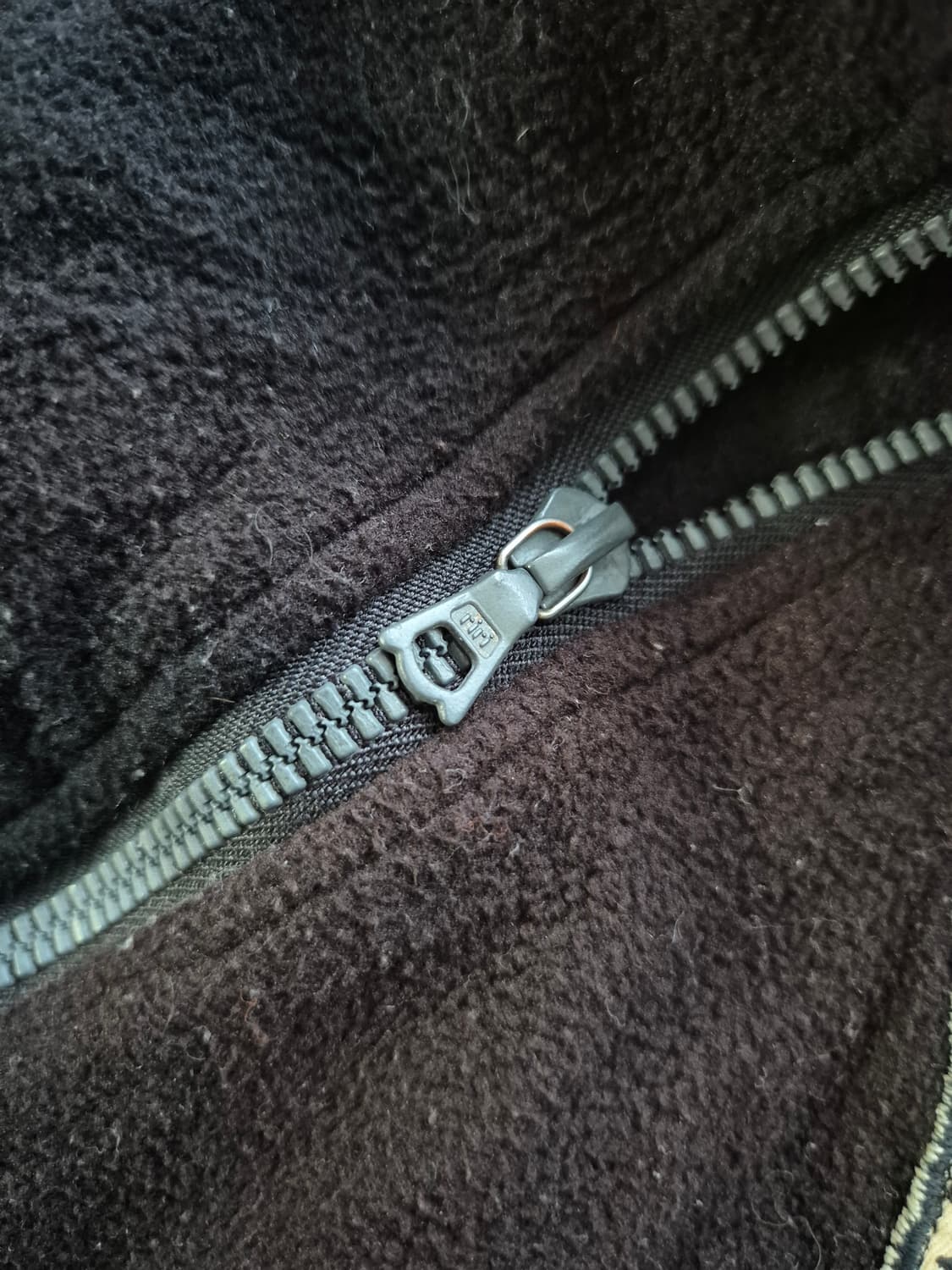 00s roar 타이다이 플리즈 후드 베스트. 상품이미지4