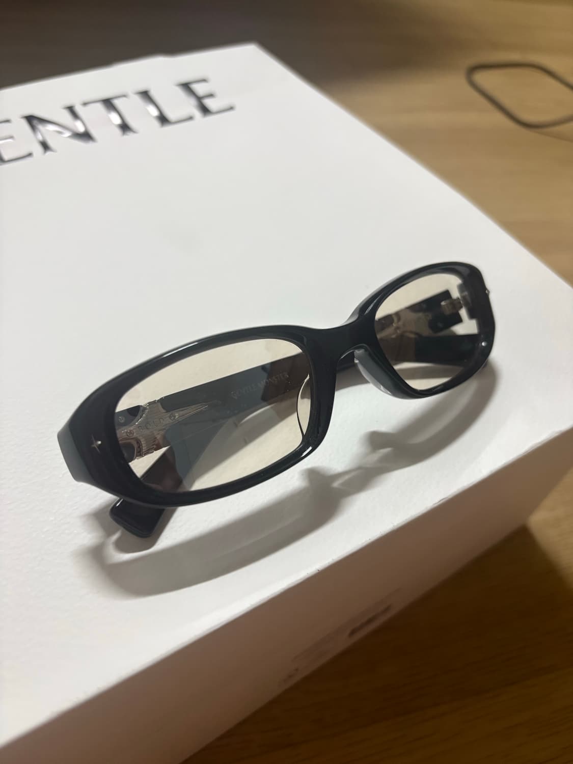 젠틀몬스터 kafka 01 상품이미지2