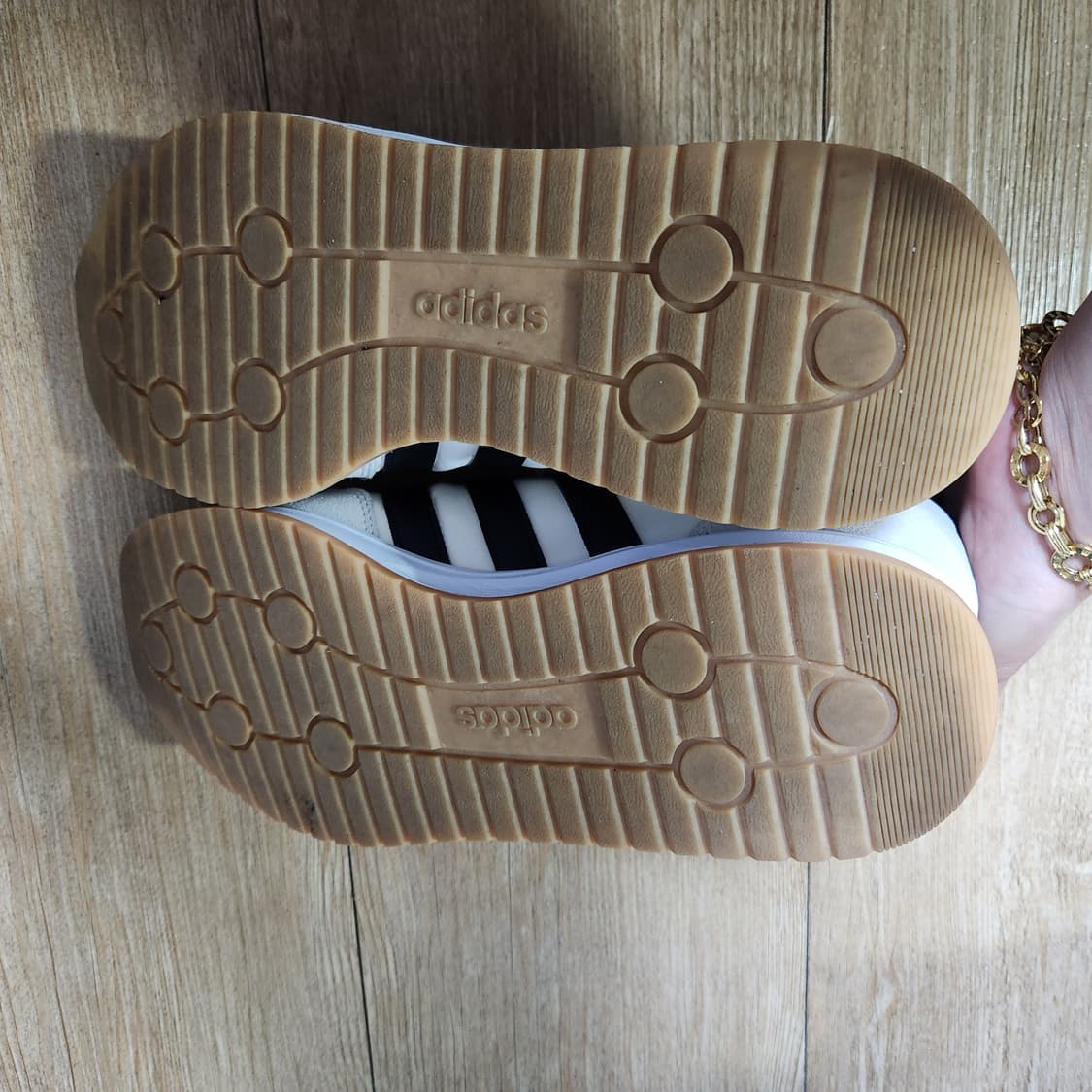 아디다스 런70S 2.0 운동화 265 상품이미지5