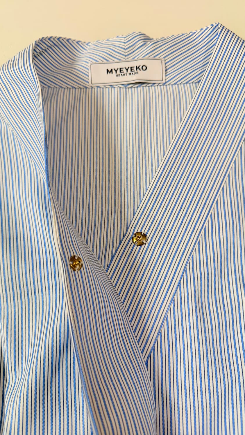 마이아이코 MYEYEKO 스트라이프 벨티드 랩스타일셔츠 정가 18만원대 상품이미지7