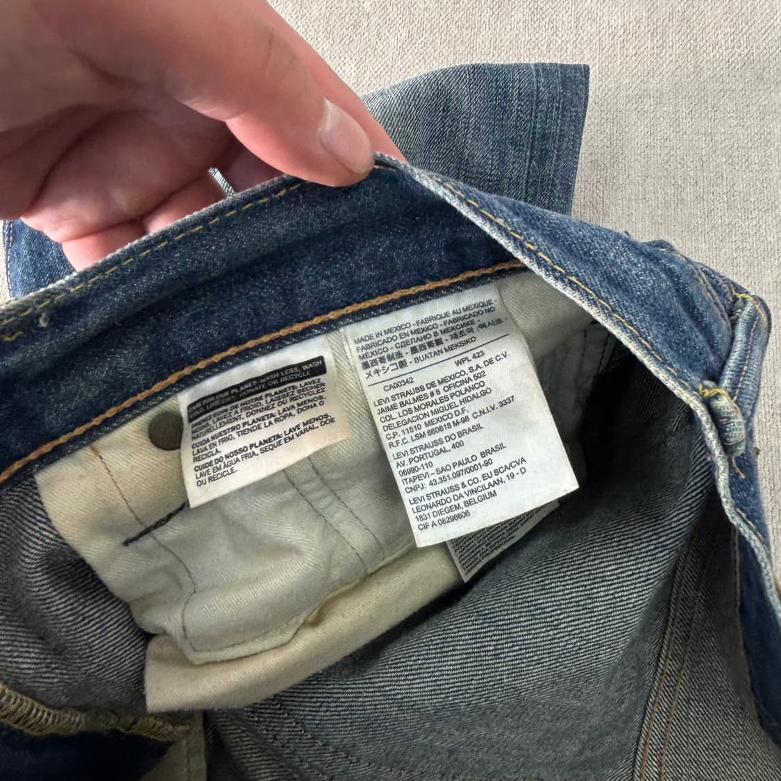 32 리바이스 522 워싱 데님 팬츠 상품이미지5