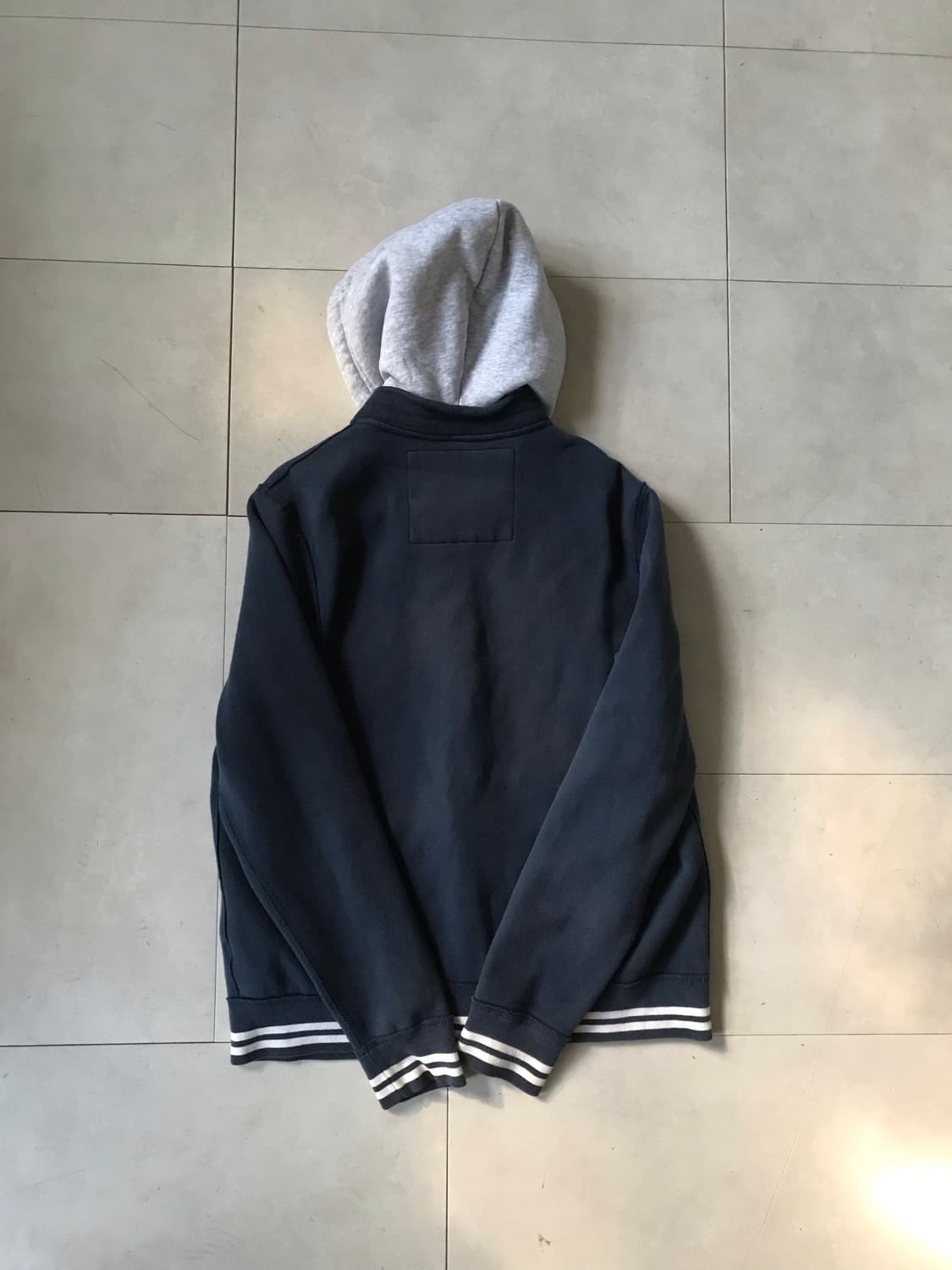 아베크롬비 오버핏 후드 바시티 상품이미지7