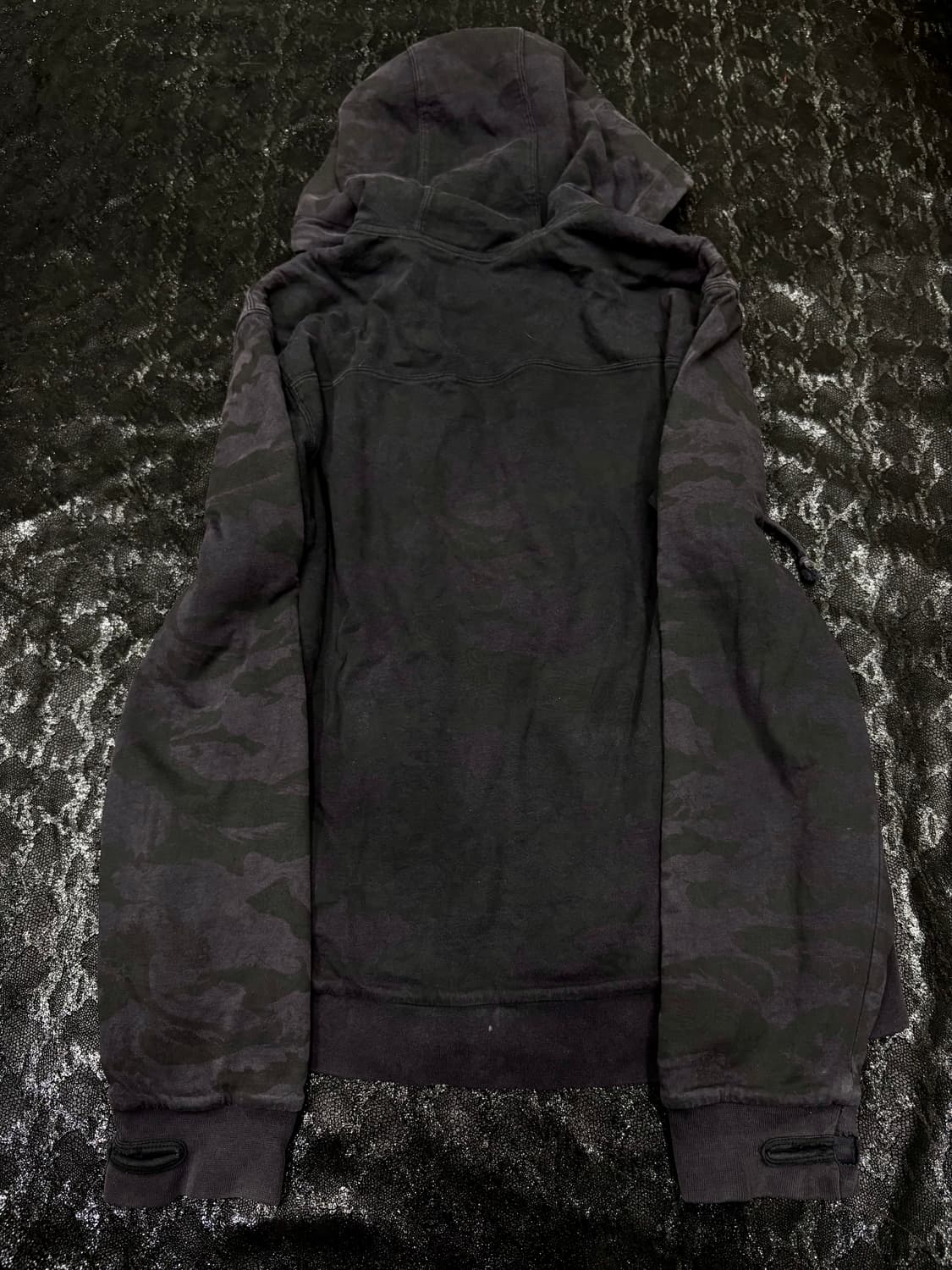 “Vintage” Dark Camo Pattern Hoodie Zip U 상품이미지6