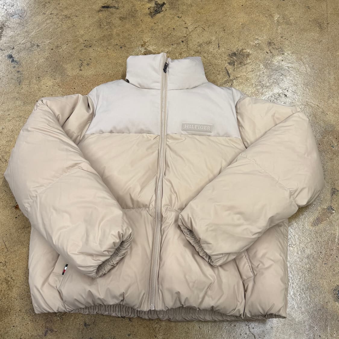 타미힐피거 바닐라 크림 패딩 상품이미지2