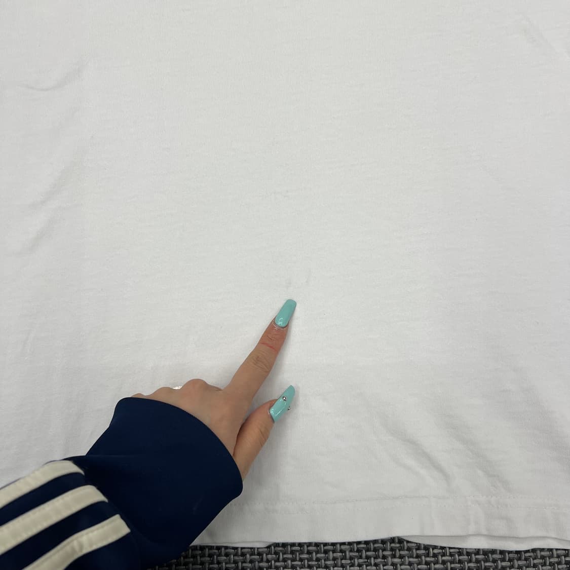 아더에러 메종키츠네 화이트 반팔 상품이미지3