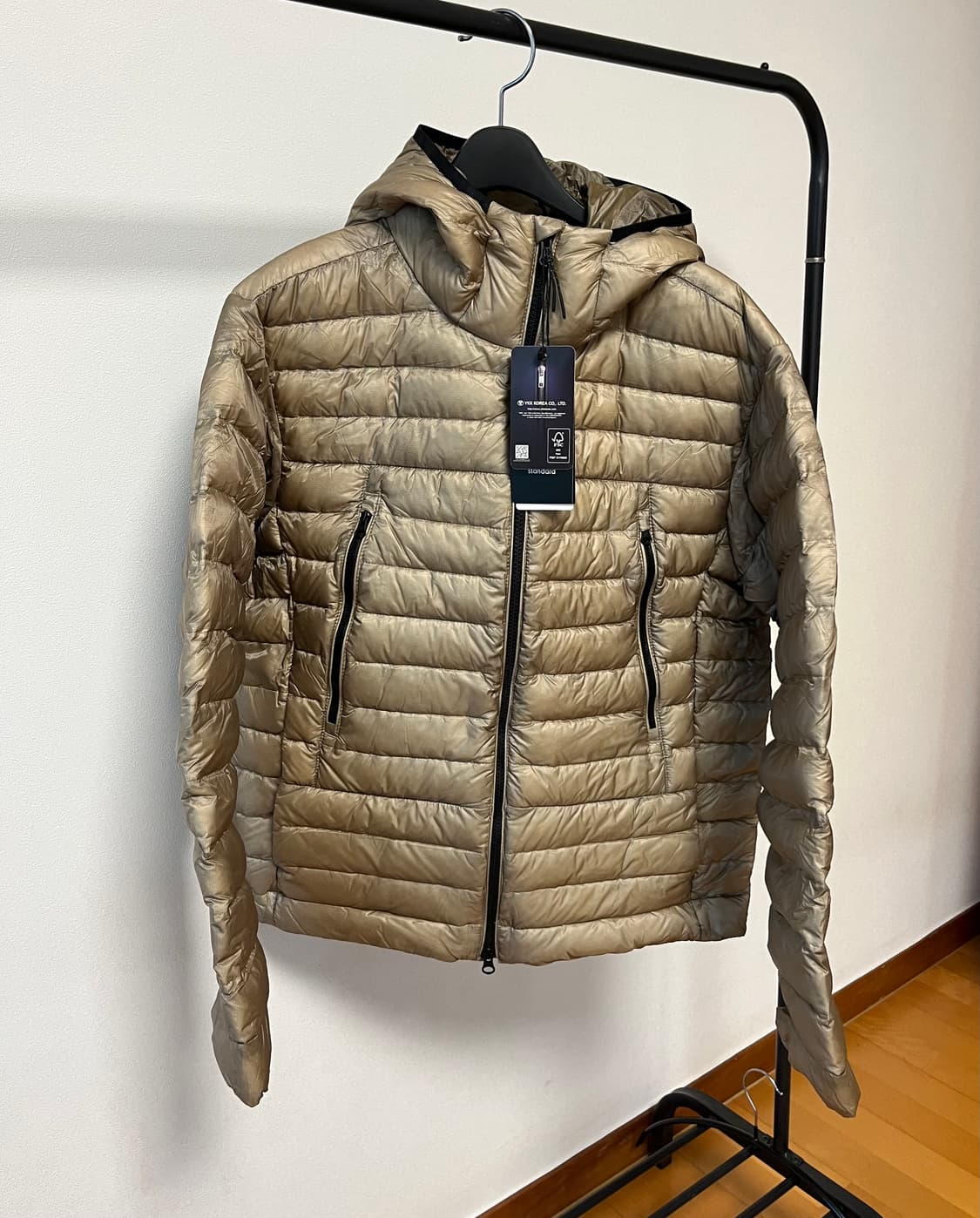 (새상품)무신사 스탠다드 시티 레저 시어 립스탑 후디드 라이트 다운 재킷 상품이미지2