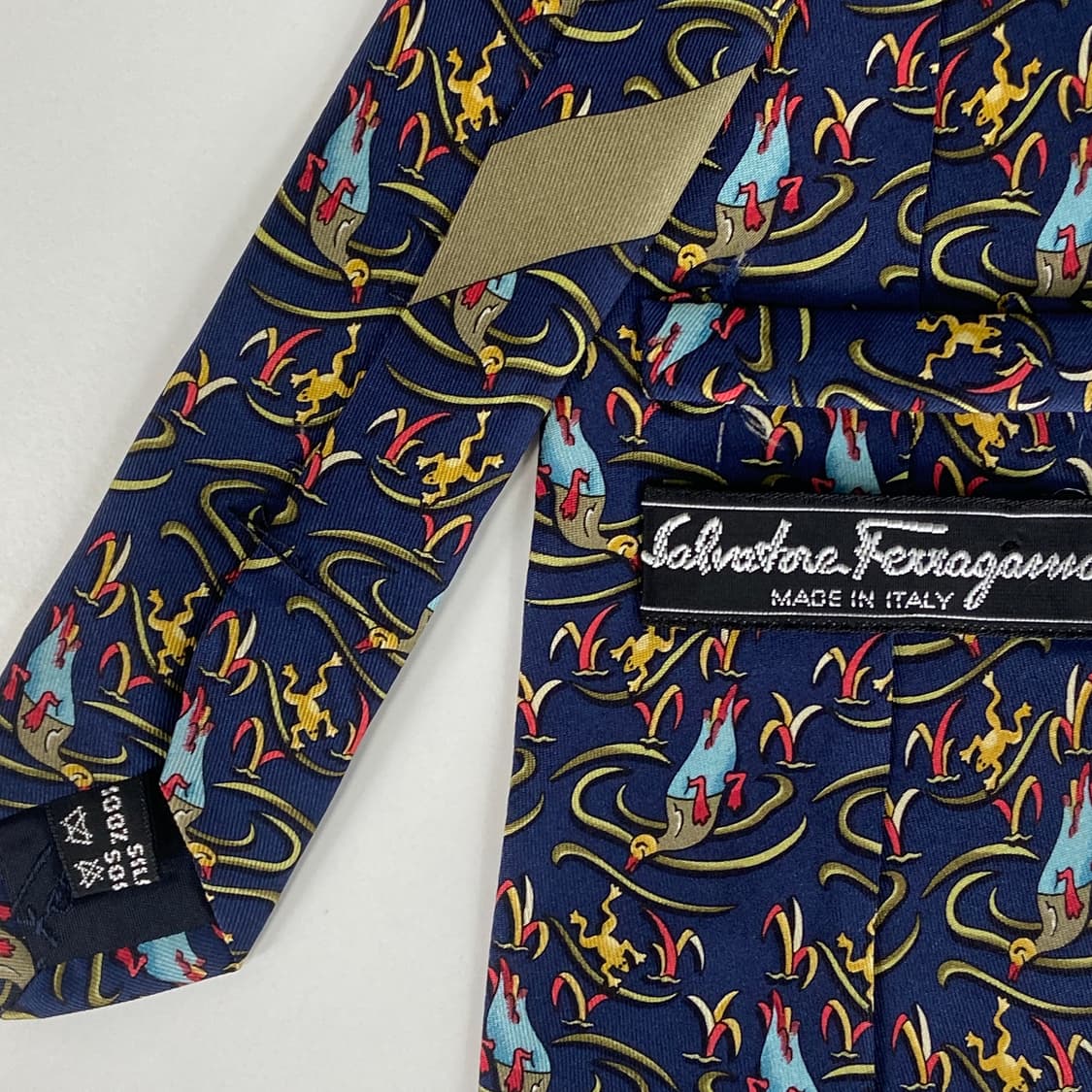 페레가모(Ferragamo) 명품 정품 넥타이 상품이미지6