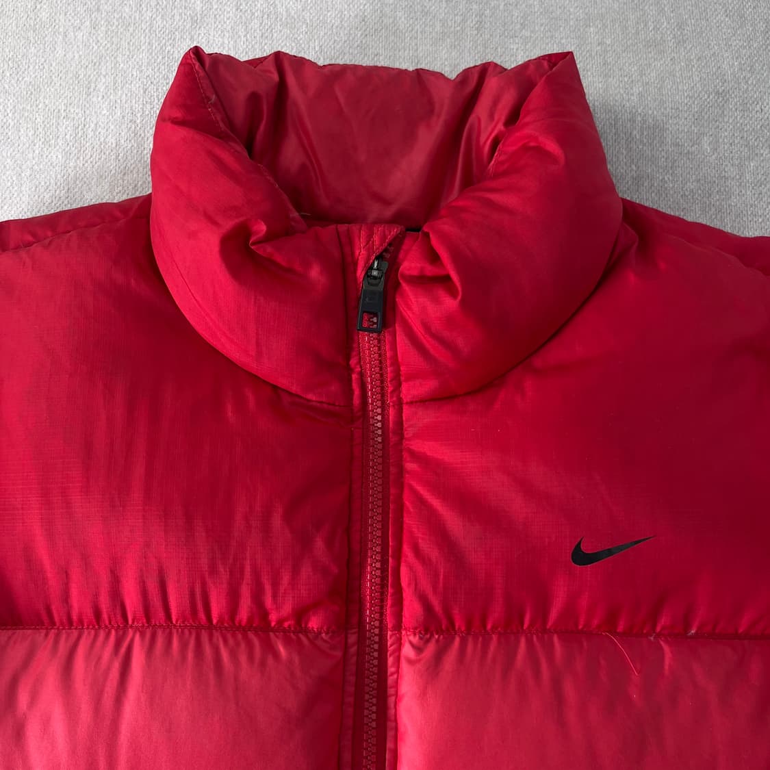 100 나이키 구스다운 레드 패딩 상품이미지2