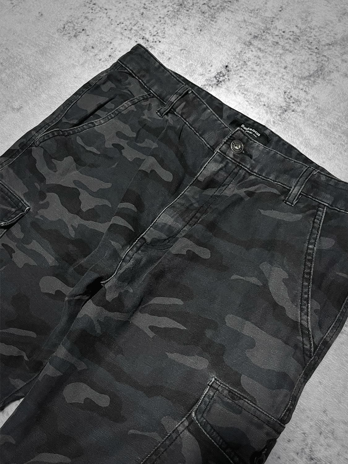 (double focus) greyish camo pants  상품이미지2
