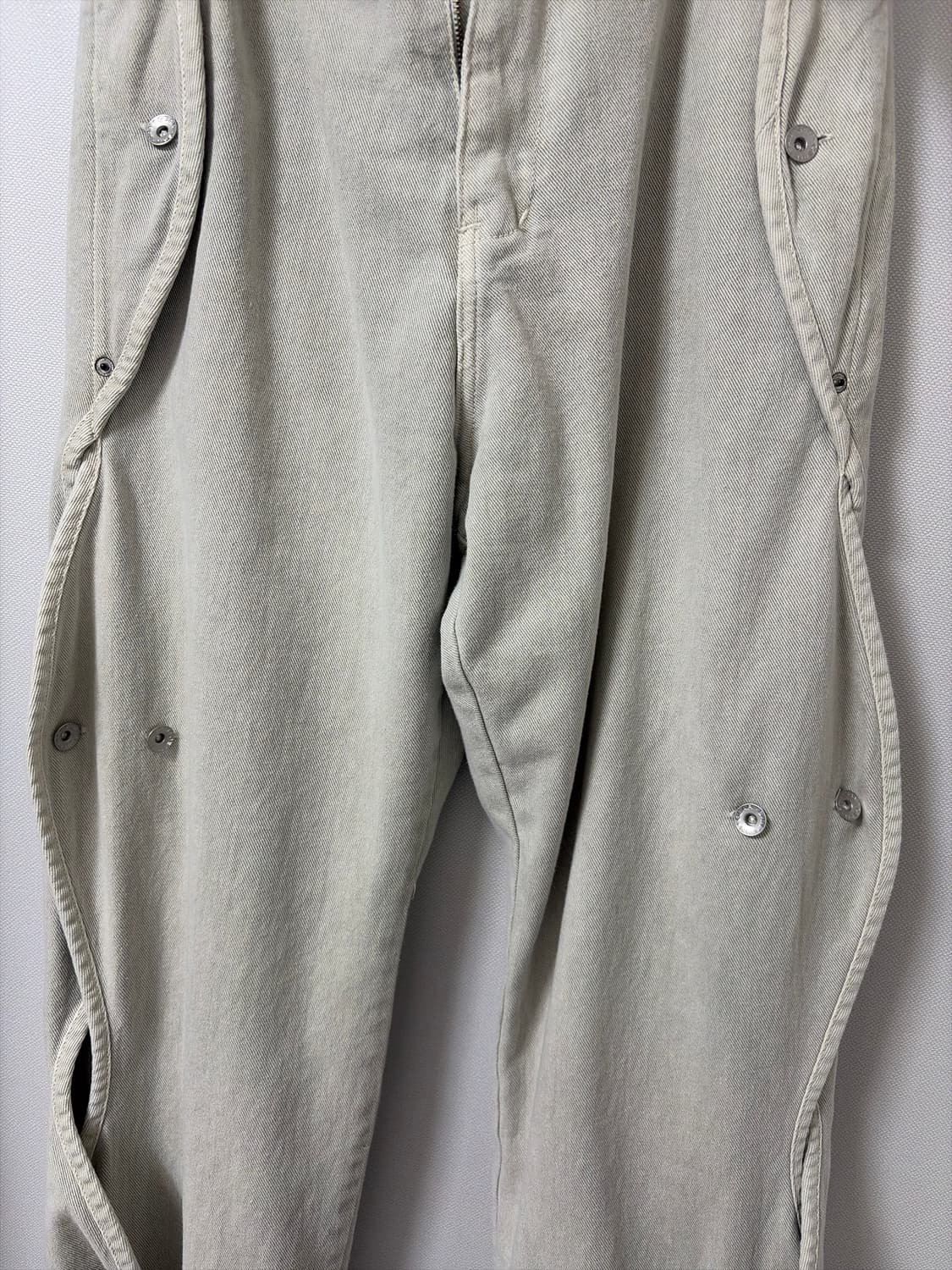 25fw 산산기어 코튼 웨이브 팬츠 그레이 상품이미지2