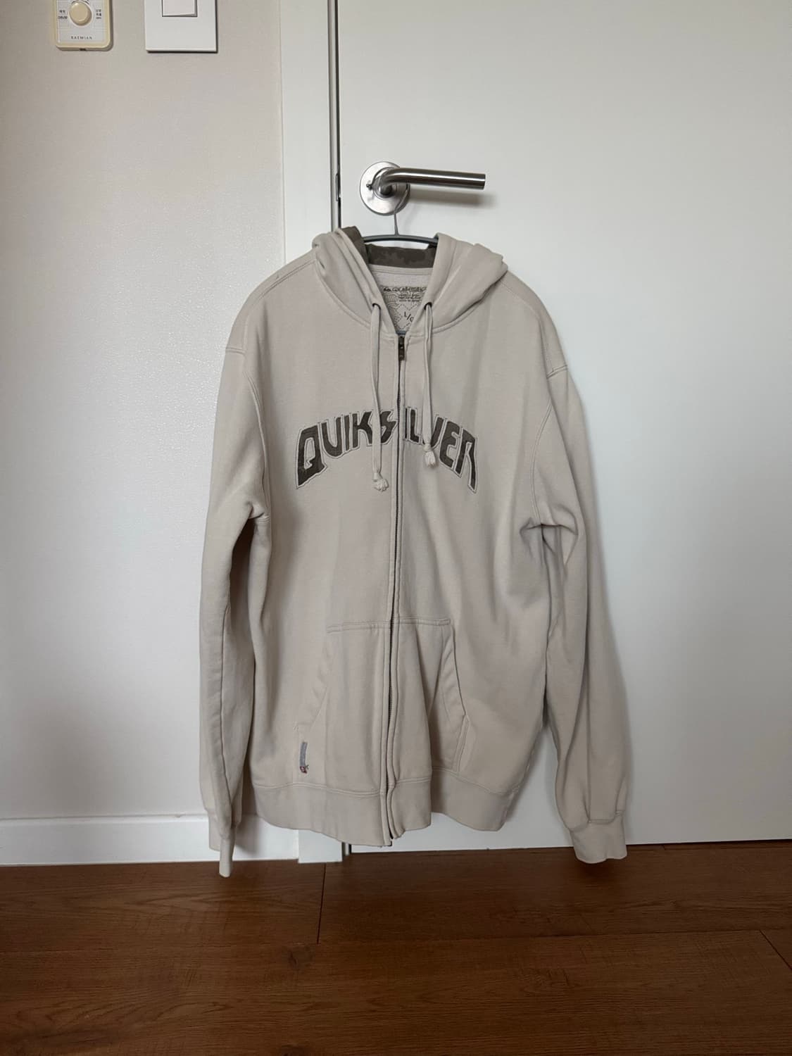 퀵실버 quiksilver 후드집업 상품이미지2