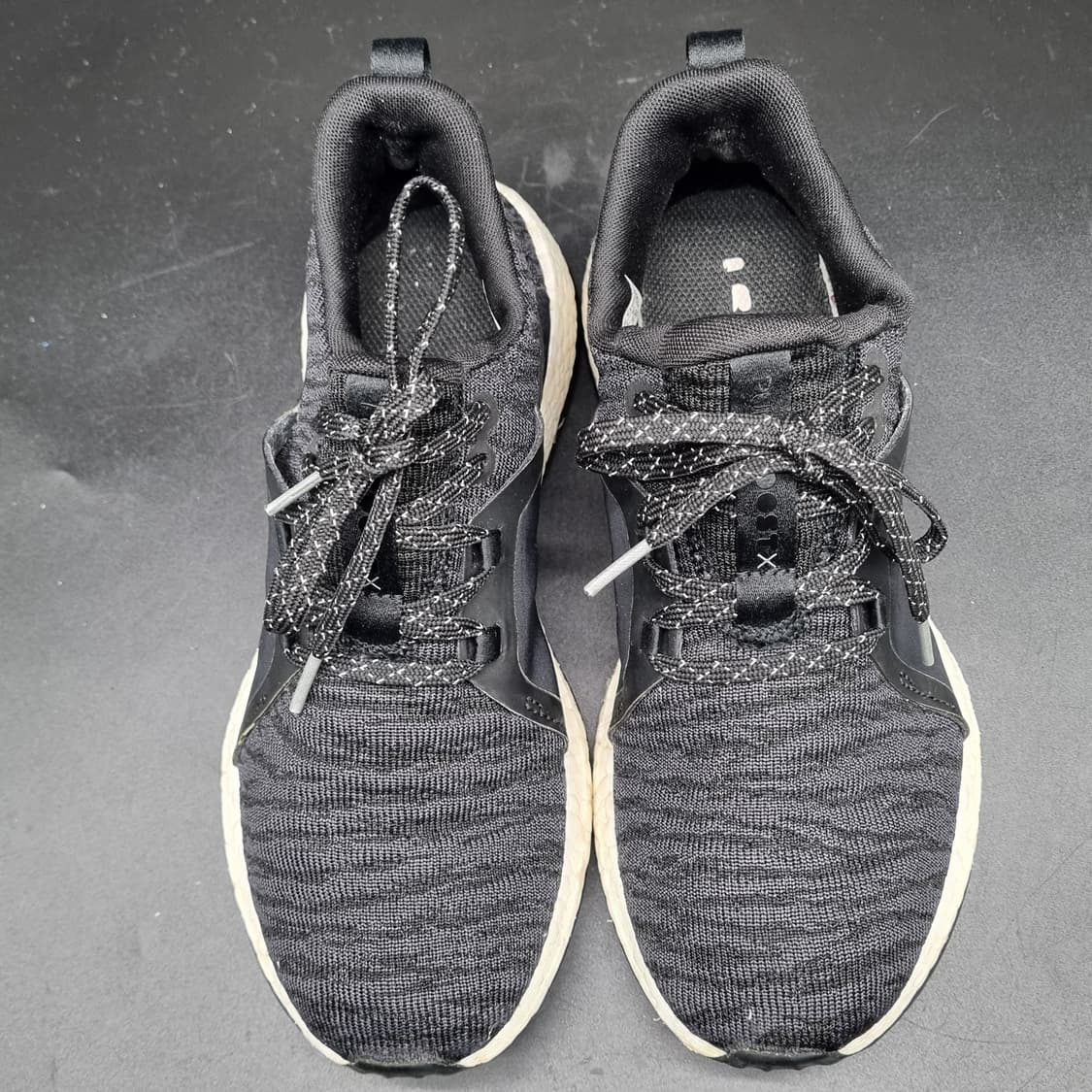 아디다스 퓨어부스트 여성런닝화230 상품이미지2