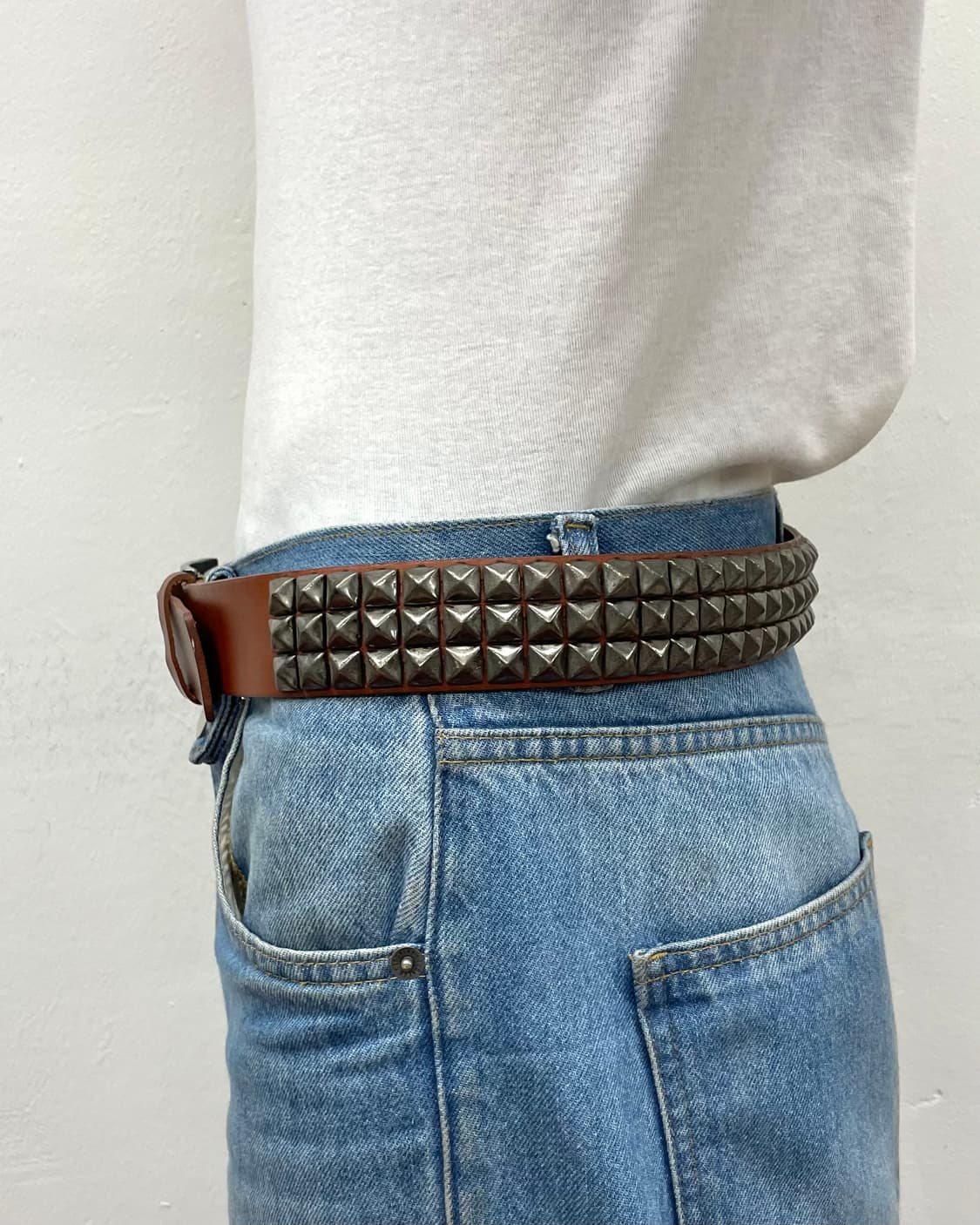 Leather Brown Stud Belt 상품이미지3