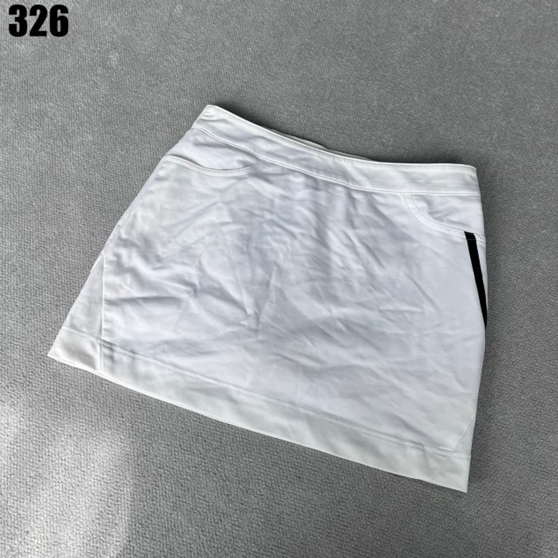 파사디 화이트 스커트  상품이미지1