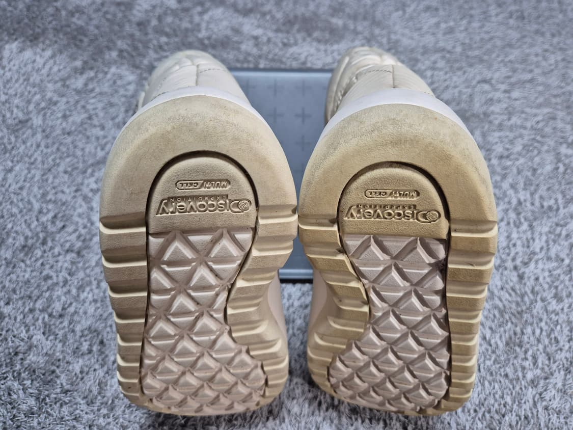 디스커버리 여성 패딩 부츠 240 상품이미지9