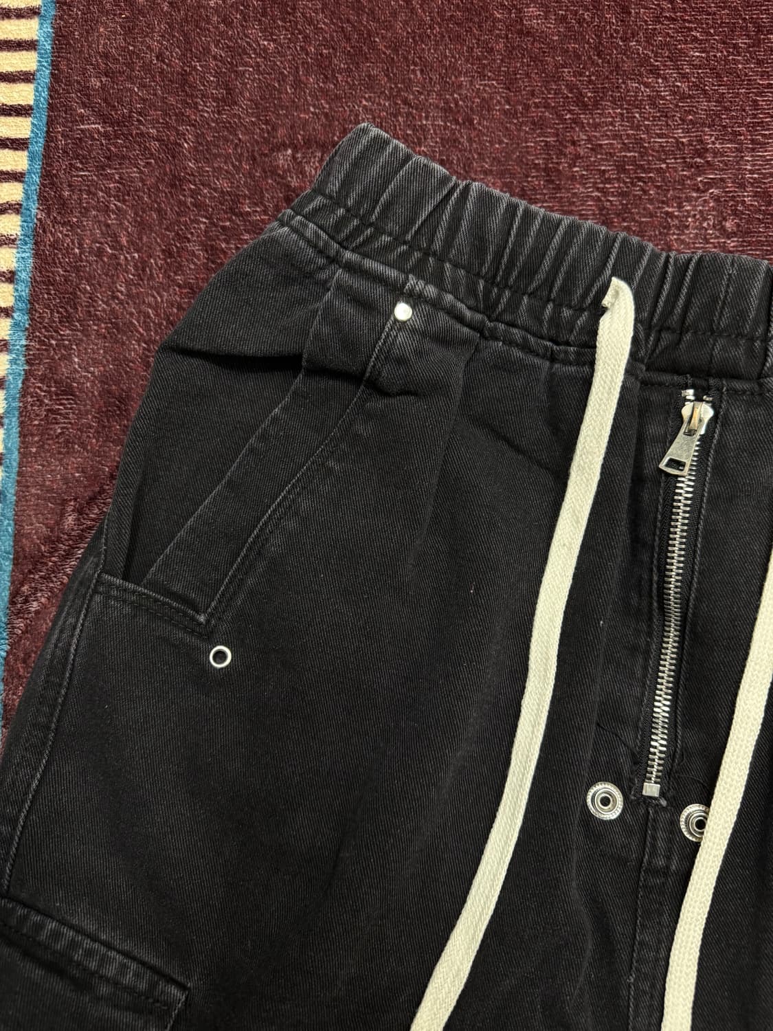 릭 스타일 무드 블랙 데님 카고팬츠  상품이미지7