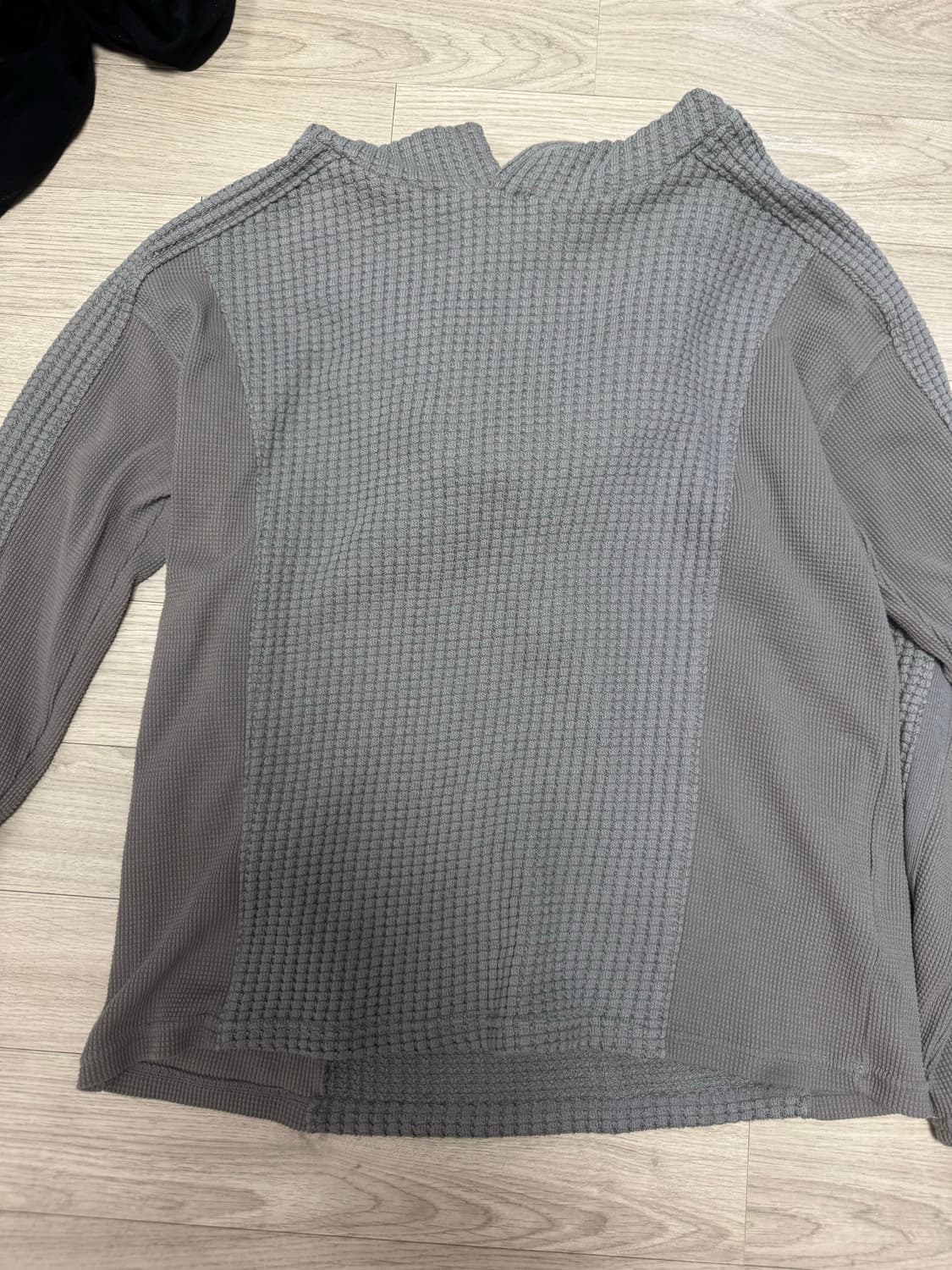 ignota PANELED HOODIE 후드 (DEEP BEIGE) 상품이미지5