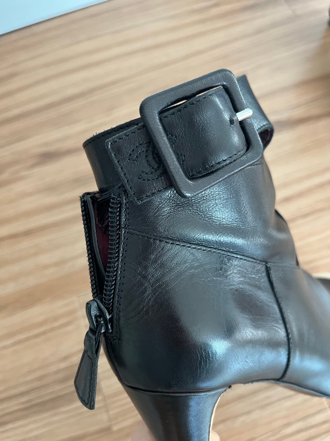 샤넬 앵클 부츠 230사이즈 상품이미지2