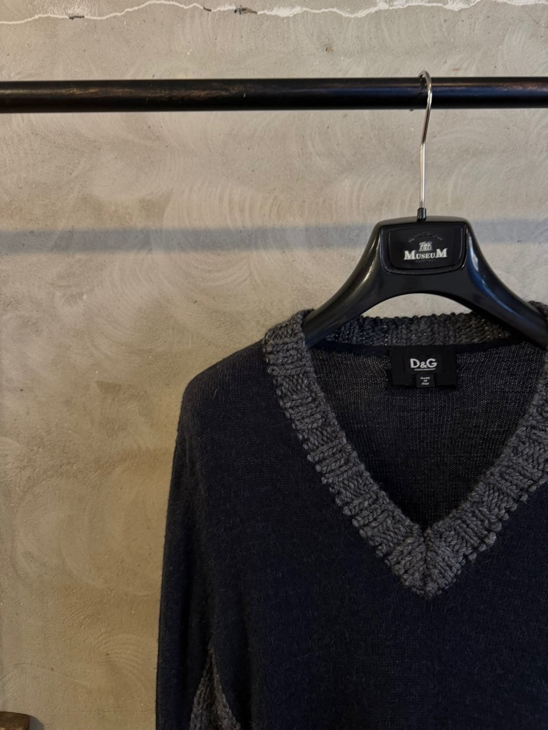 돌체앤가바나 브이넥 니트 100 상품이미지2