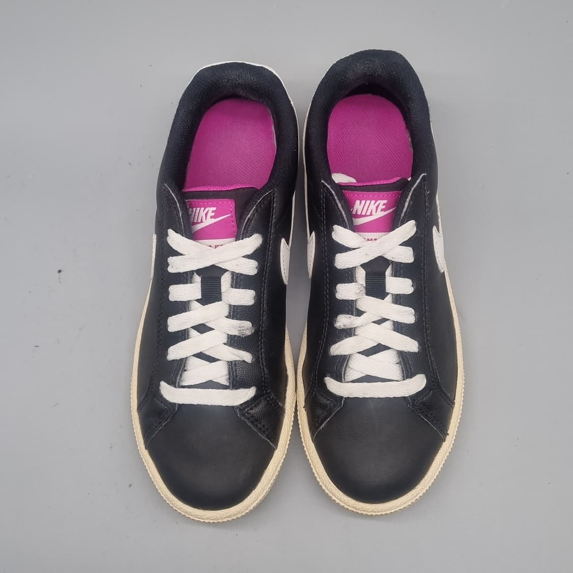 나이키 코트마제스틱 여성스니커즈 235 상품이미지2