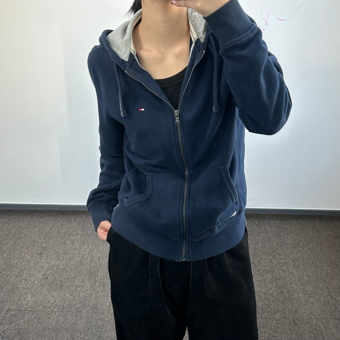 Tommy hilfiger 타미힐피거 네이비 후드집업 상품이미지2