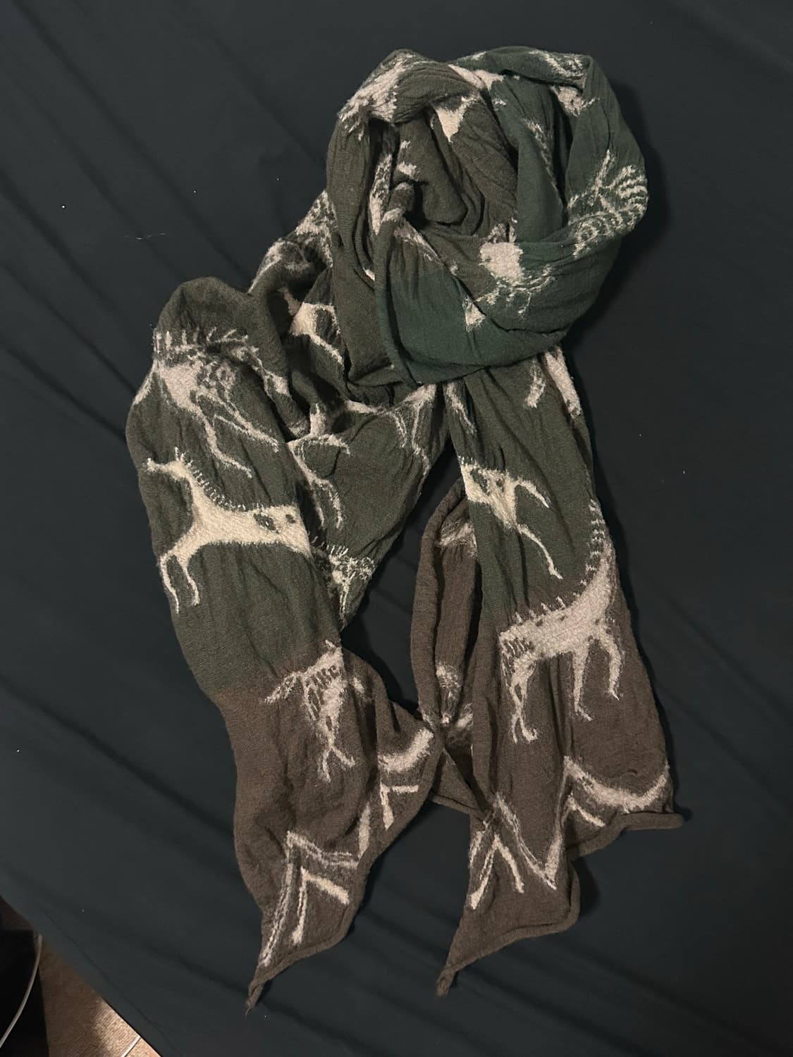 [os] 캐피탈 축융울 말 벽화 머플러 상품이미지2