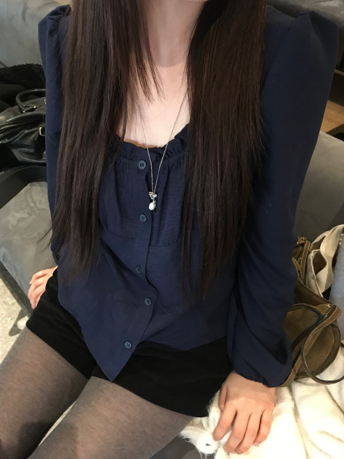 ruby puff blouse_navy 상품이미지2