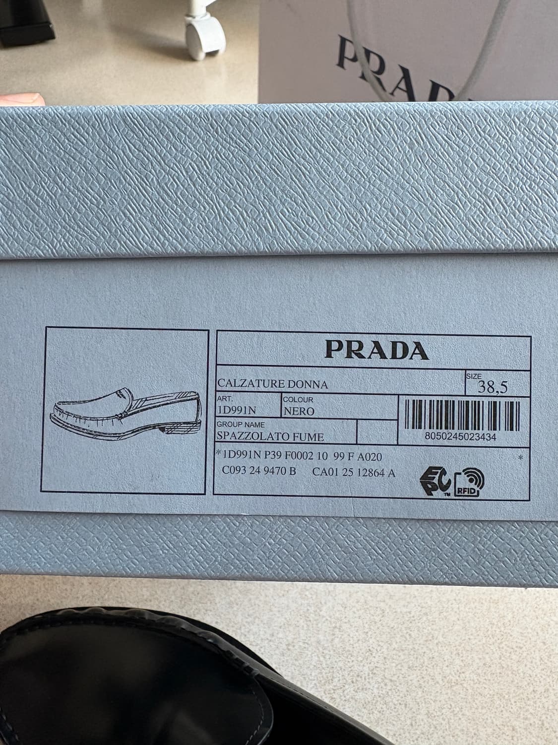 새상품) 프라다 셔링 로퍼 블랙 38.5 상품이미지10